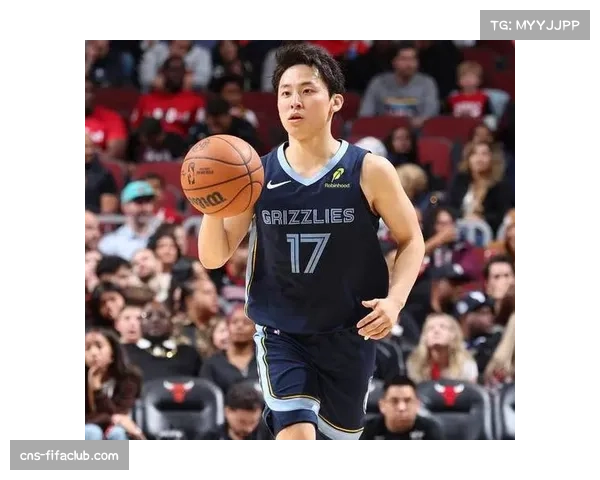 NBA官方更新河村勇辉身高从1米73降至1米70引发广泛热议球迷讨论背后原因