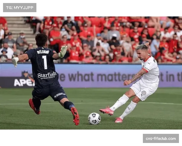 勒沃库森门将出球参与组织 后场构建进攻已成固定套路